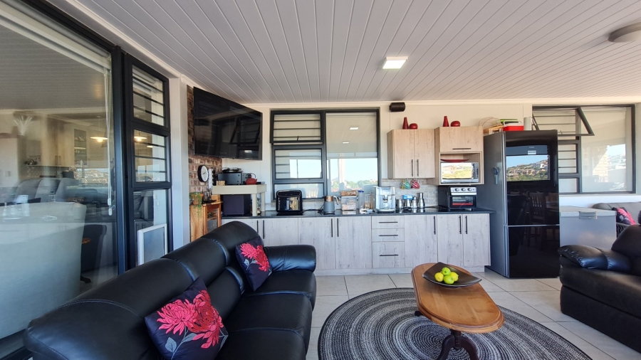 3 Bedroom Property for Sale in Dana Bay Western Cape